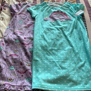 2 Carter’s nightgowns size 8-10